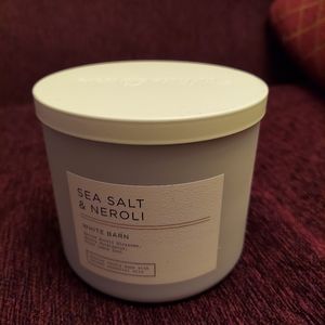Sea salt and neroli candle by bath and body works